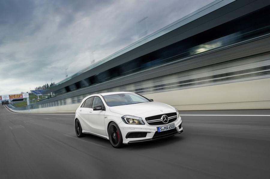  Mercedes-Benz A45 AMG 2014 года  (фото 21 из 24)